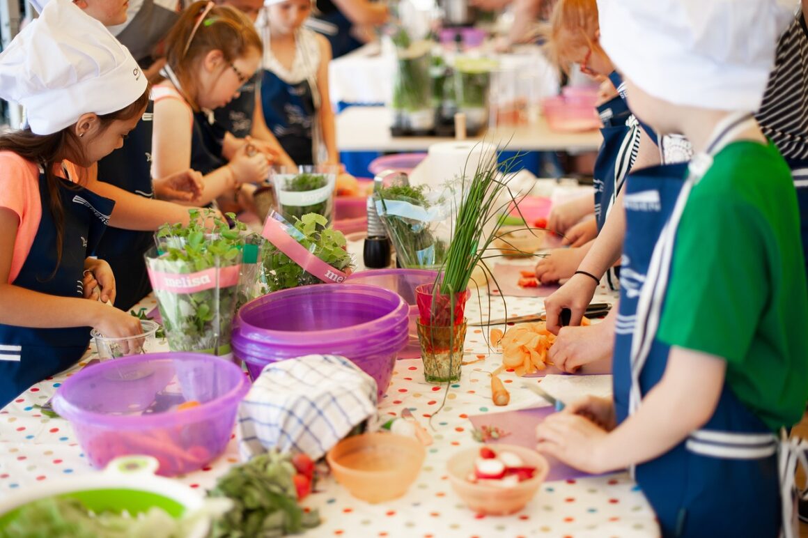 cooking lesson workshops children 4283413