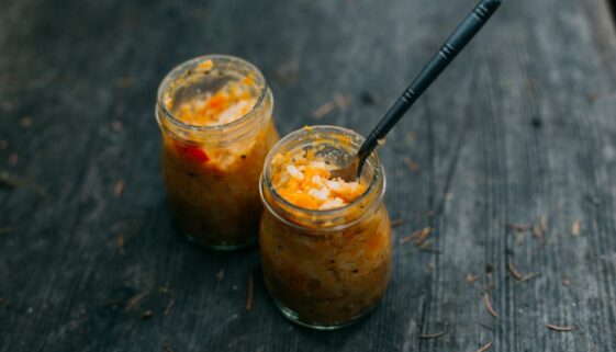 Jak przygotować domowe sosy do burgerów i nie tylko - poradnik