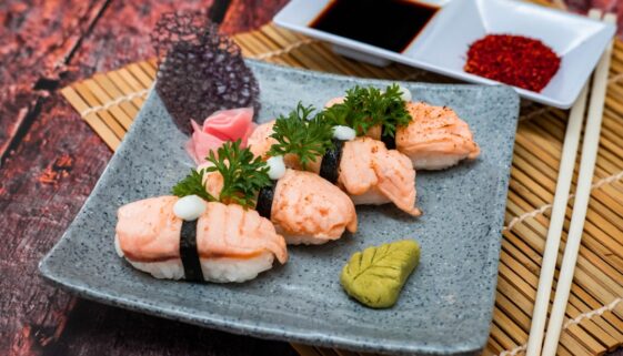 Kuchnia japońska nie tylko sushi - co jeszcze warto spróbować
