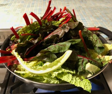 Jak stworzyć idealny sos do sałatek - inspiracje na dressingi