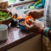 Dieta nastolatków - jak pokolenie Z redefiniuje zdrowe odżywianie